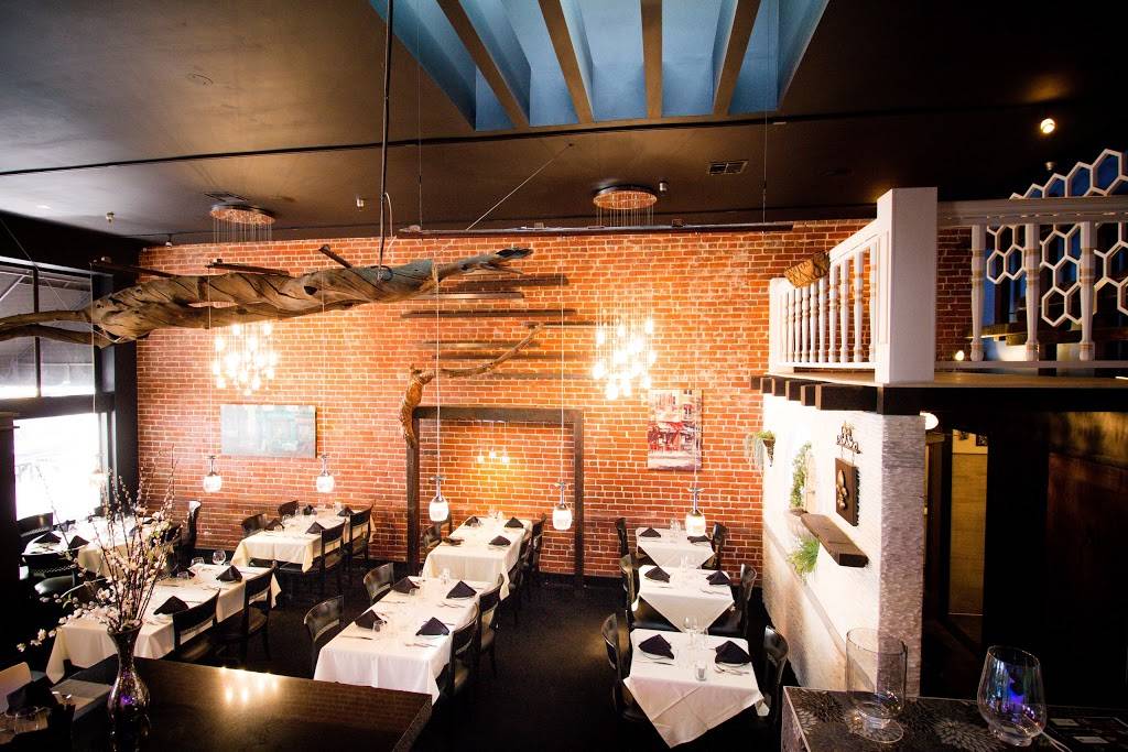 Italia Mia | restaurant | 6121, 825 Fourth Ave, San Diego, CA 92101, USA | 6198440220 OR +1 619-844-0220