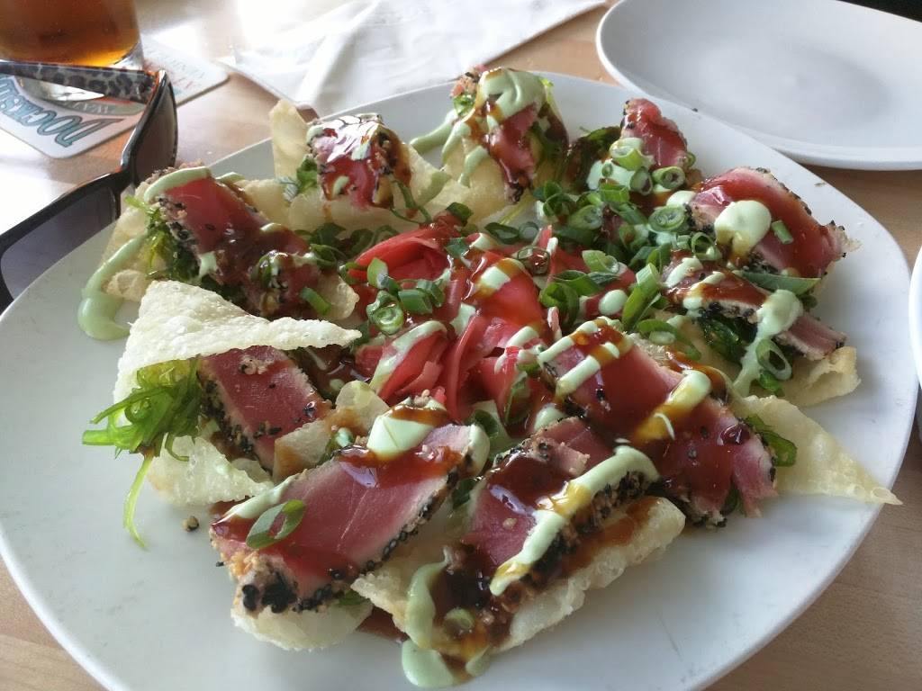 Dockside Waterfront Grill | meal takeaway | 509 N Tamiami Trail, Venice, FL 34285, USA | 9412186418 OR +1 941-218-6418