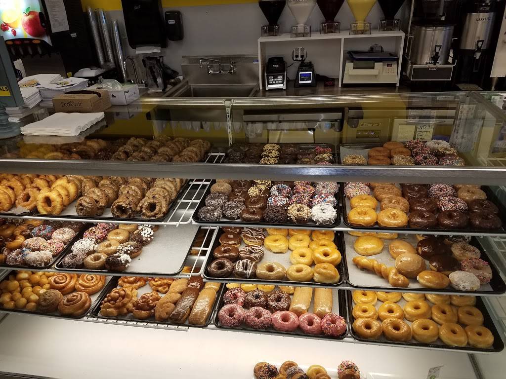 Urban Eatery & Daylight Donuts ( A Breakfast & Burger Cafe) | restaurant | 14352 Lincoln St #107, Thornton, CO 80023, USA | 3032520101 OR +1 303-252-0101