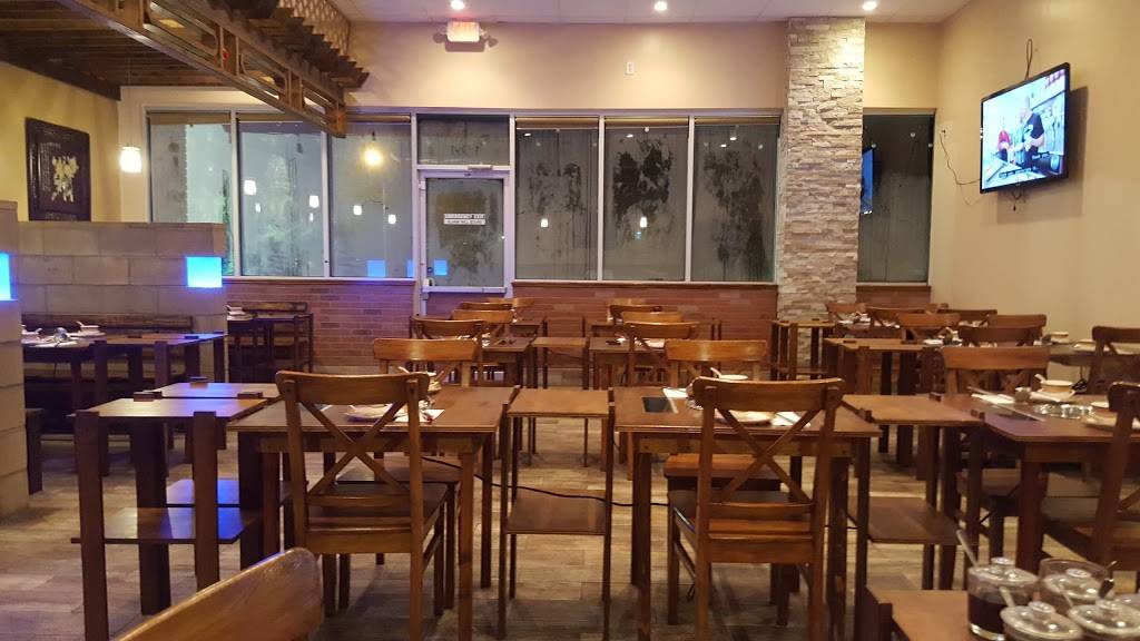 Hotto Potto | restaurant | 1700 N Semoran Blvd #118, Orlando, FL 32807, USA | 4079305366 OR +1 407-930-5366