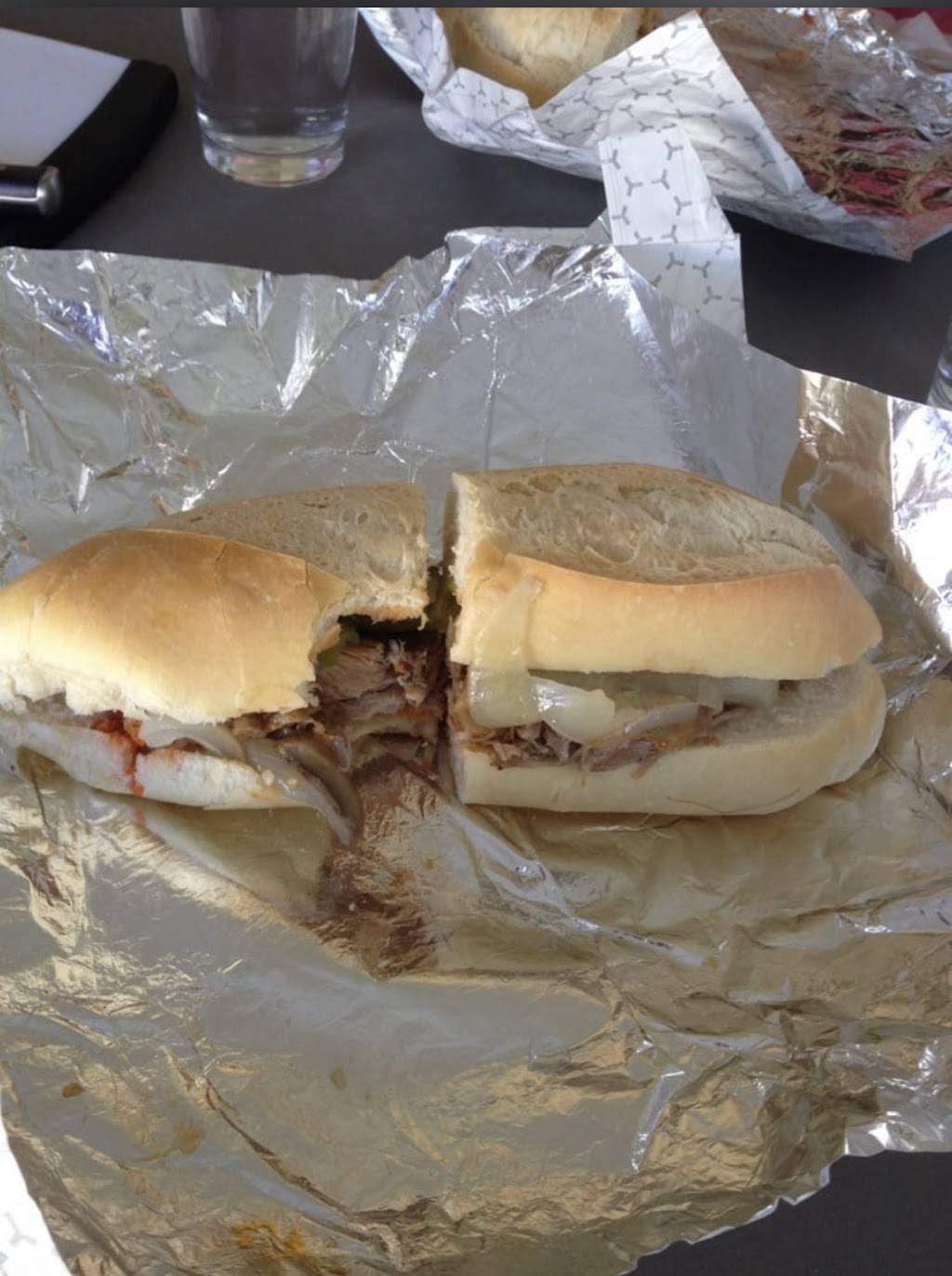 Roccos Hot Table & Catering Specialists | restaurant | 70 Victoria St E, Alliston, ON L9R 1R2, Canada | 7054350388 OR +1 705-435-0388