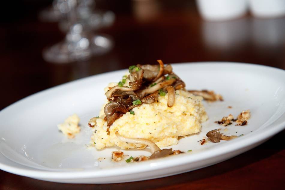 Allium | restaurant | 1914 Willamette Falls Dr, West Linn, OR 97068, USA | 5033875604 OR +1 503-387-5604