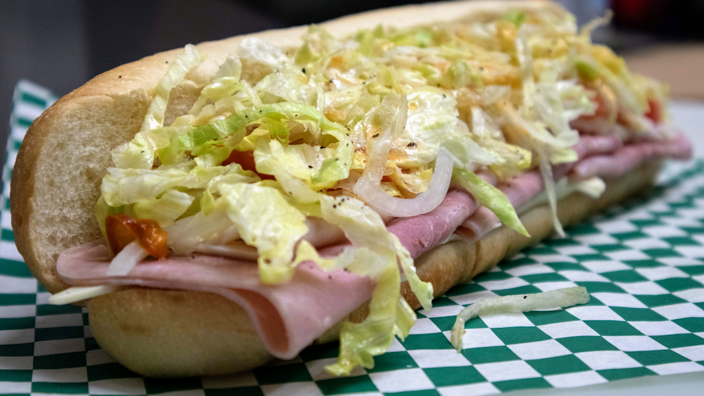 Peters Road Deli | restaurant | 4353 Peters Rd, Plantation, FL 33317, USA | 9545875456 OR +1 954-587-5456