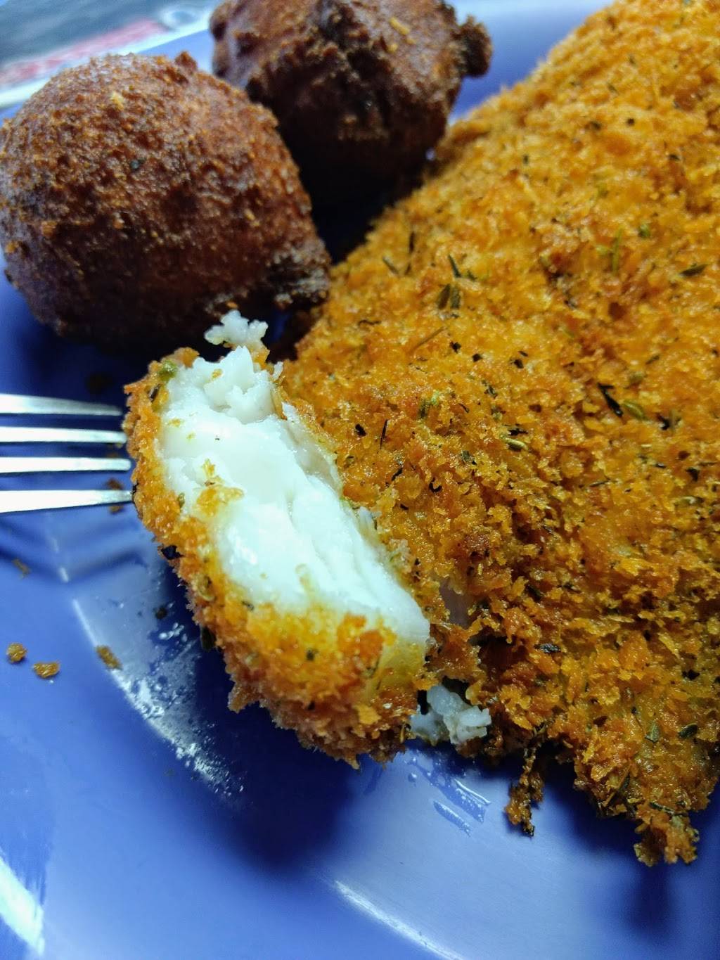 Jakes Place | restaurant | 5030 US-411, Maryville, TN 37801, USA | 8653362999 OR +1 865-336-2999