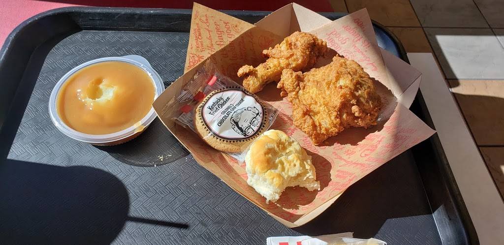 KFC | restaurant | 680 E Horizon Dr, Henderson, NV 89015, USA | 7022931982 OR +1 702-293-1982