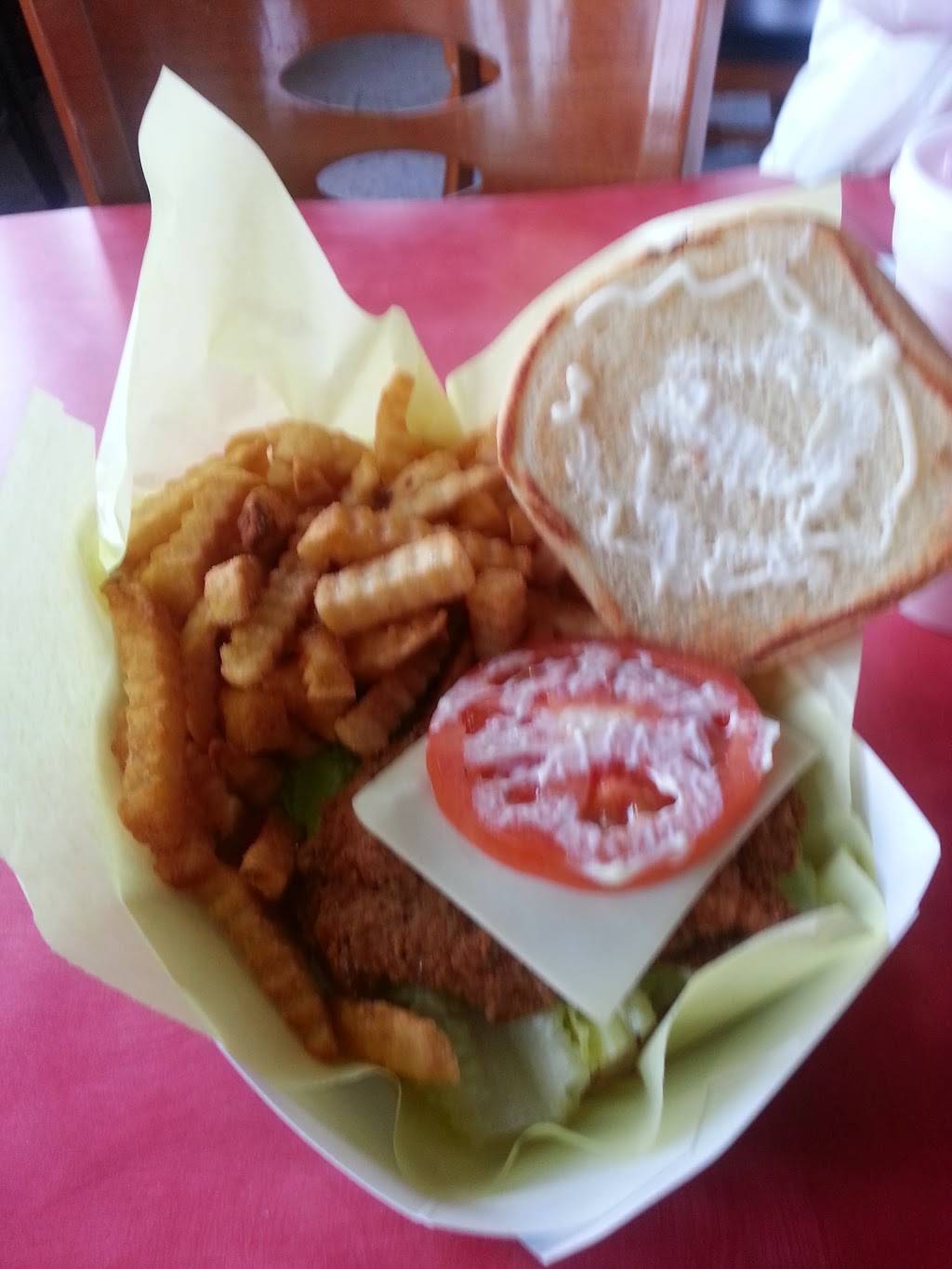 Super Burger Drive In | meal takeaway | 2120 Country Club Blvd, Stockton, CA 95204, USA | 2099449866 OR +1 209-944-9866