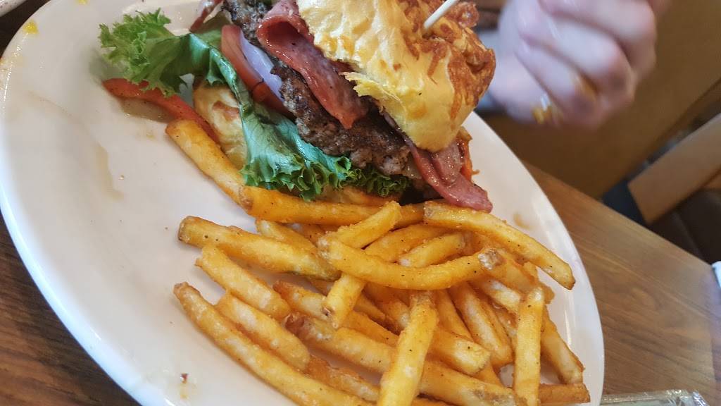 Dennys | restaurant | 12375 FL-535, Orlando, FL 32836, USA | 4072397900 OR +1 407-239-7900