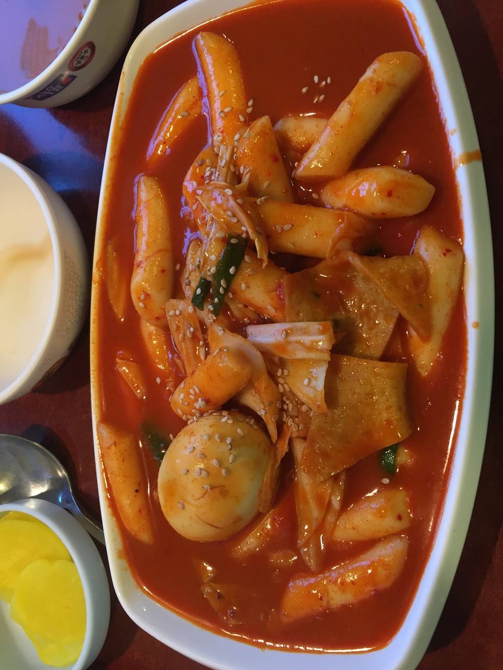 Mandu Lang Kimbob Eiang LLC | restaurant | 7217 Columbia Pike, Annandale, VA 22003, USA | 7036428668 OR +1 703-642-8668