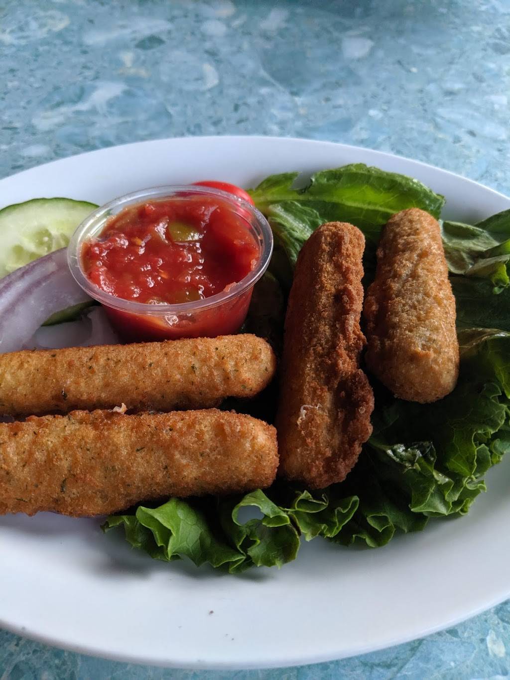 Pizzeria Demers | restaurant | 936 Rue du Conseil, Sherbrooke, QC J1G 1L7, Canada | 8195642811 OR +1 819-564-2811