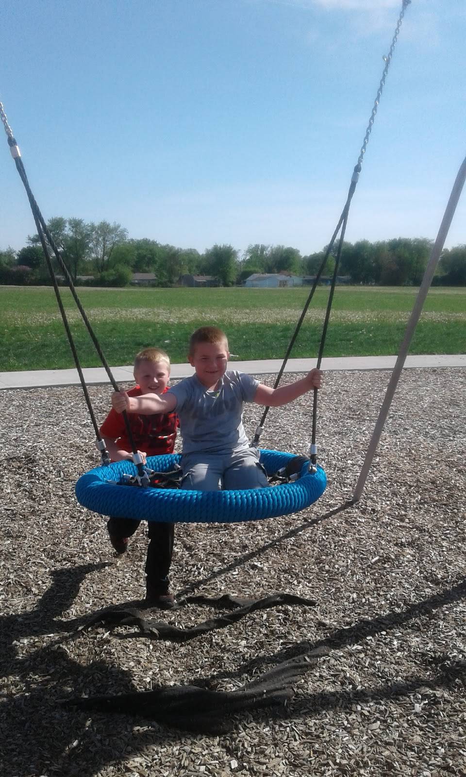 Wendys | restaurant | 2903 Kentucky Ave, Indianapolis, IN 46221, USA | 3172470498 OR +1 317-247-0498