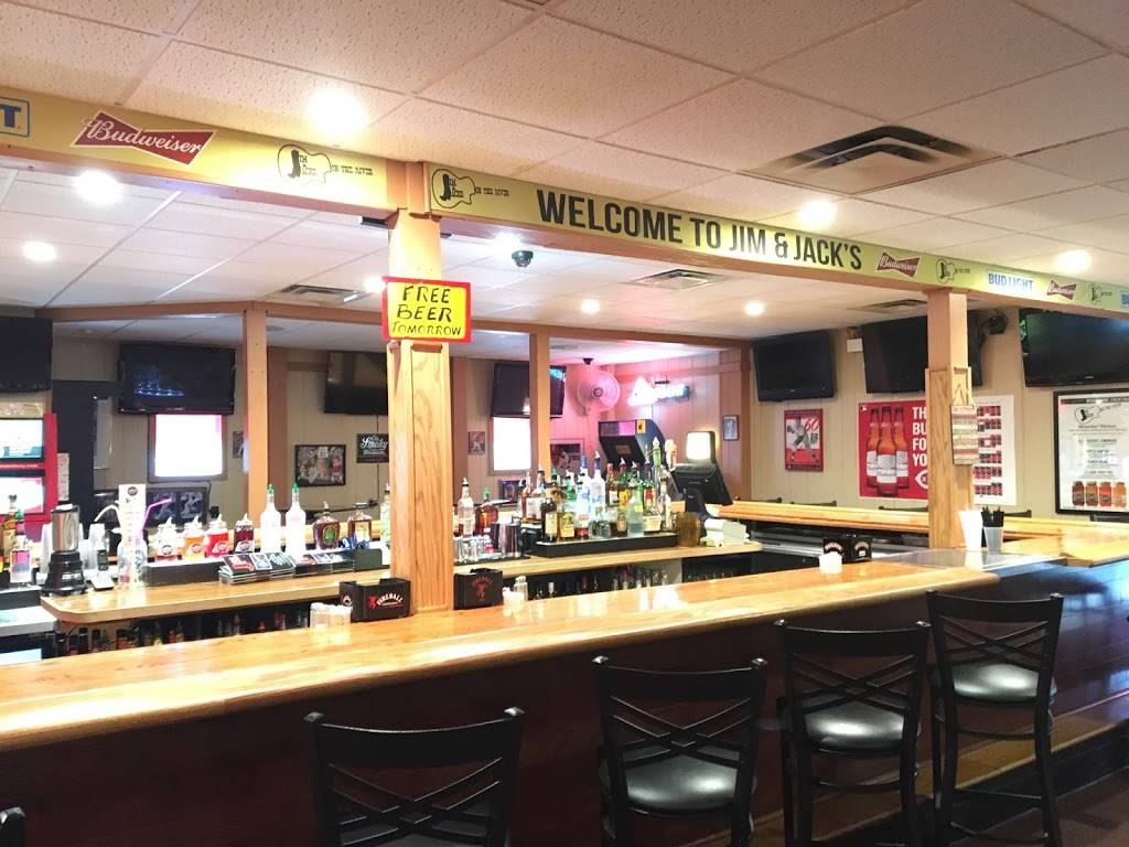Jim & Jacks On The River | night club | 3456 River Rd, Cincinnati, OH 45204, USA | 5132517977 OR +1 513-251-7977