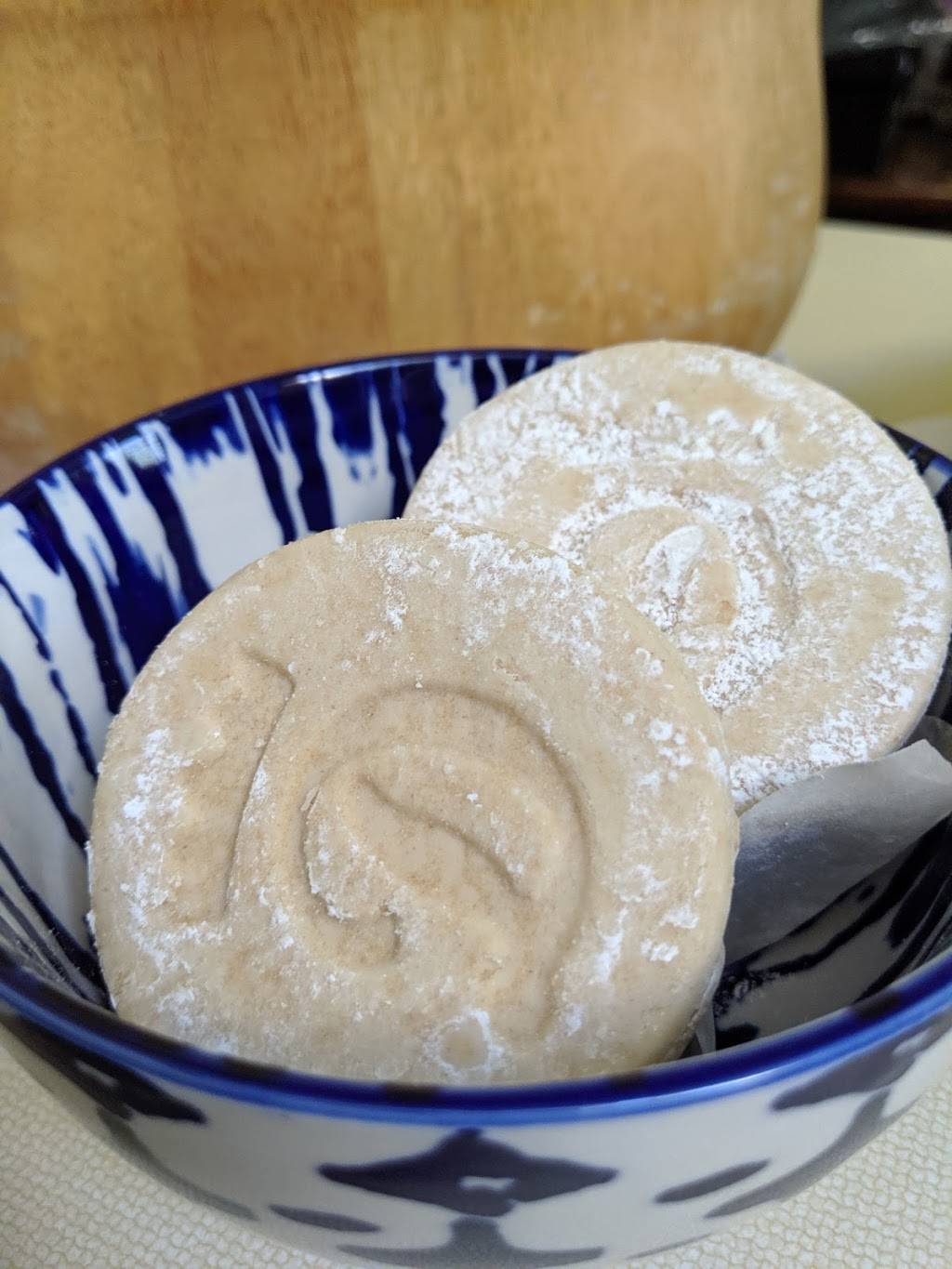 Keiko Chicken | restaurant | 235 Maple Ave E, Vienna, VA 22180, USA | 7032616178 OR +1 703-261-6178