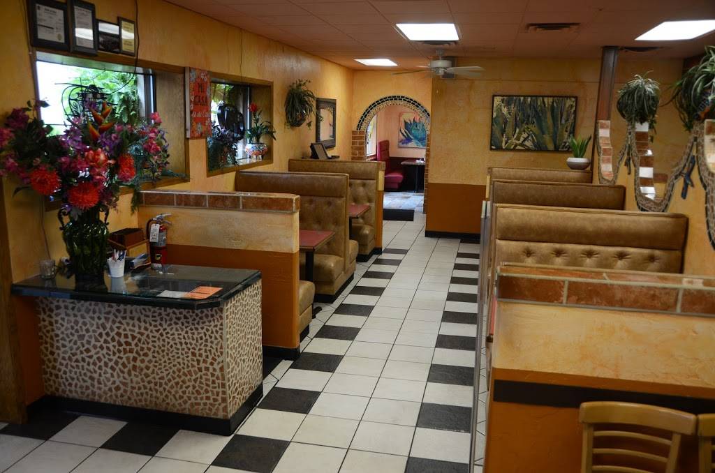 Don Jose Family Mexican Restaurant | restaurant | 201 E Water St, Decorah, IA 52101, USA | 5633826052 OR +1 563-382-6052
