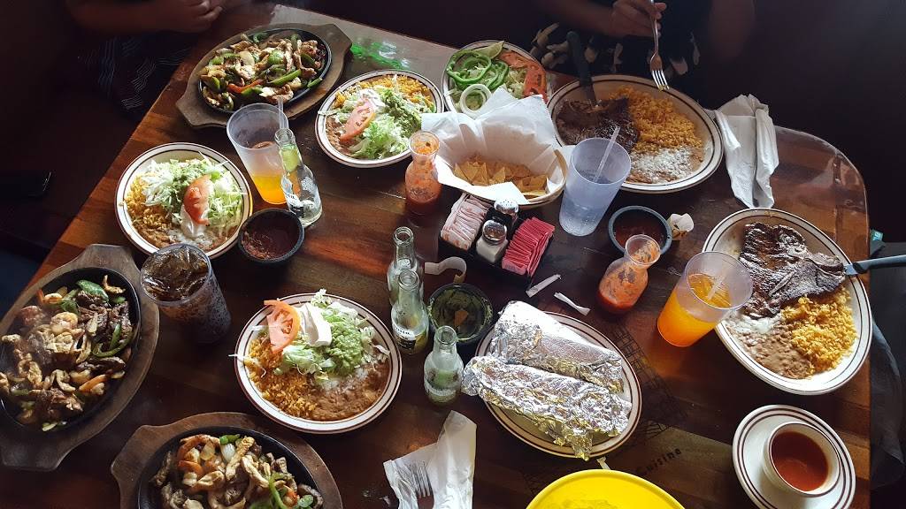 Los Portales | restaurant | 6938 Aviation Blvd, Glen Burnie, MD 21061, USA | 4107669800 OR +1 410-766-9800