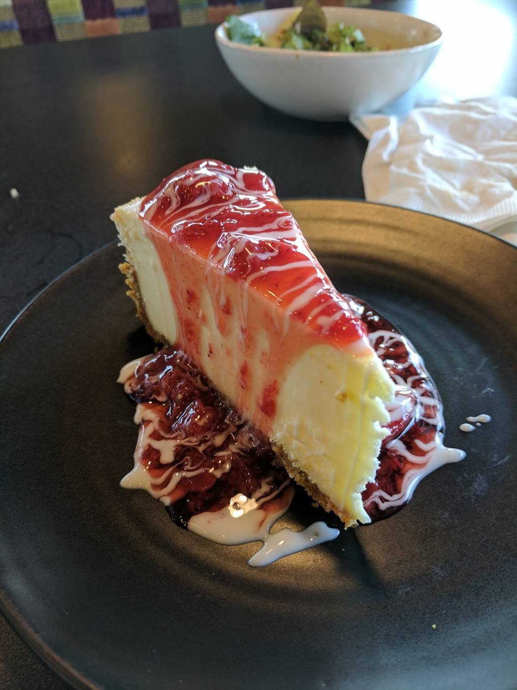 HuHot Mongolian Grill | restaurant | 2431 Milton Ave, Janesville, WI 53545, USA | 6087439501 OR +1 608-743-9501