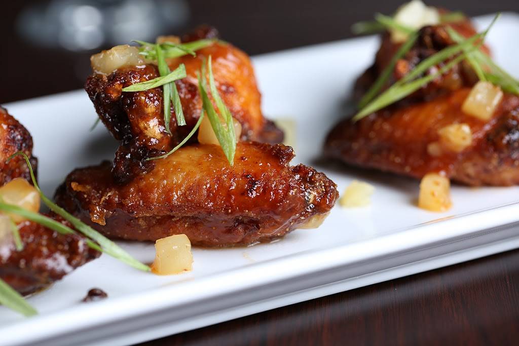 Grand Tavern | restaurant | 35450 Grand River Ave, Farmington, MI 48335, USA | 2484765700 OR +1 248-476-5700