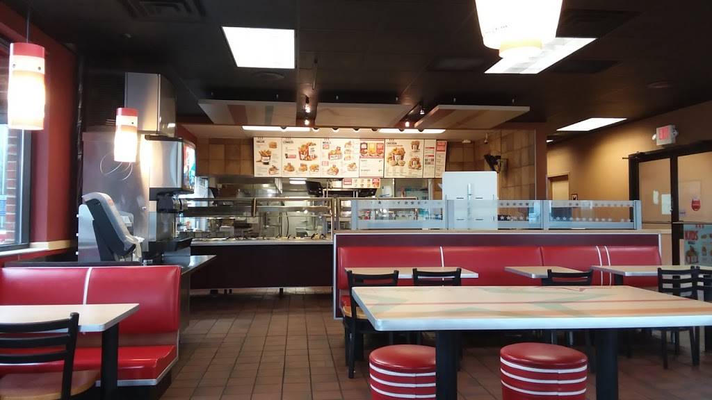 KFC | restaurant | 4575 National Rd E, Richmond, IN 47374, USA | 7659390000 OR +1 765-939-0000