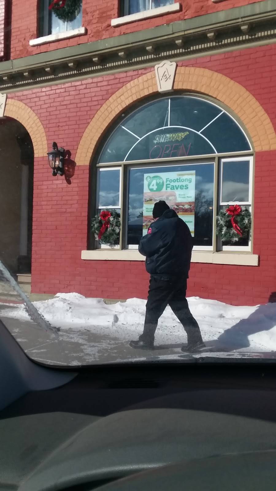 Subway | restaurant | 107 E Main St, Otisville, MI 48463, USA | 8103746555 OR +1 810-374-6555