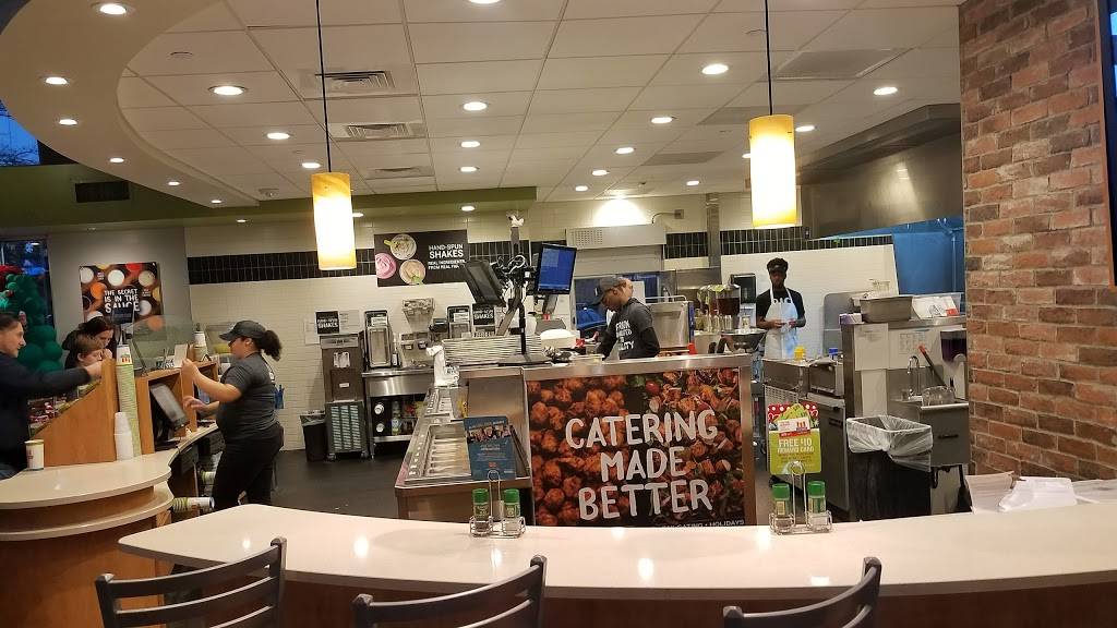 PDQ Restaurant | restaurant | 614 Haddonfield Rd, Cherry Hill, NJ 08002, USA | 8563353239 OR +1 856-335-3239