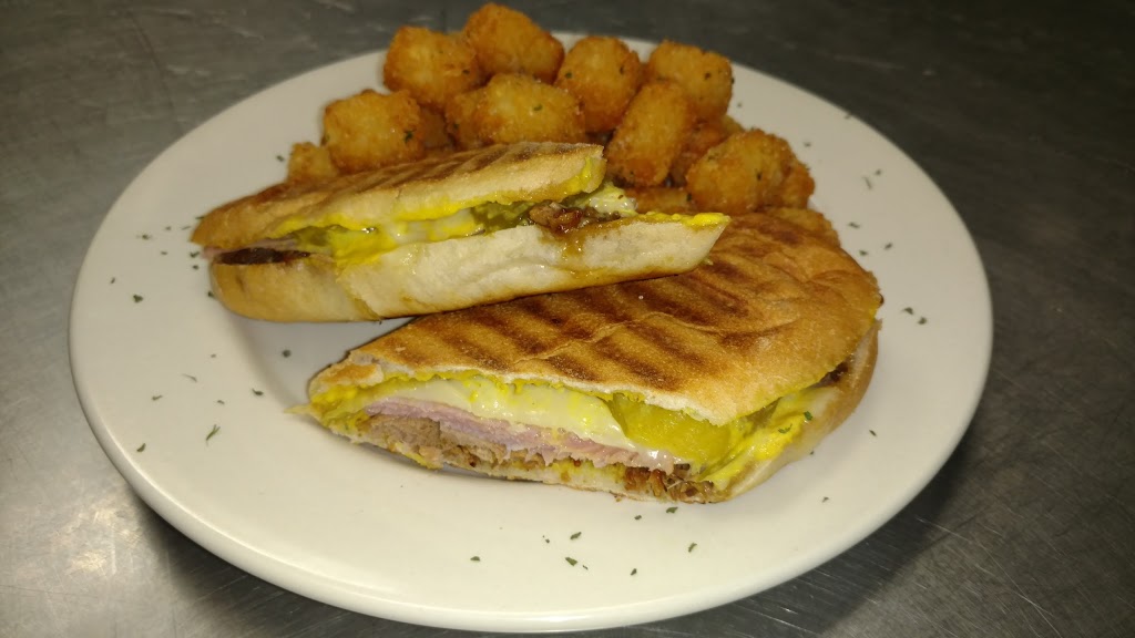 Asheville Yacht Club | restaurant | 87 Patton Ave, Asheville, NC 28801, USA | 8282558454 OR +1 828-255-8454