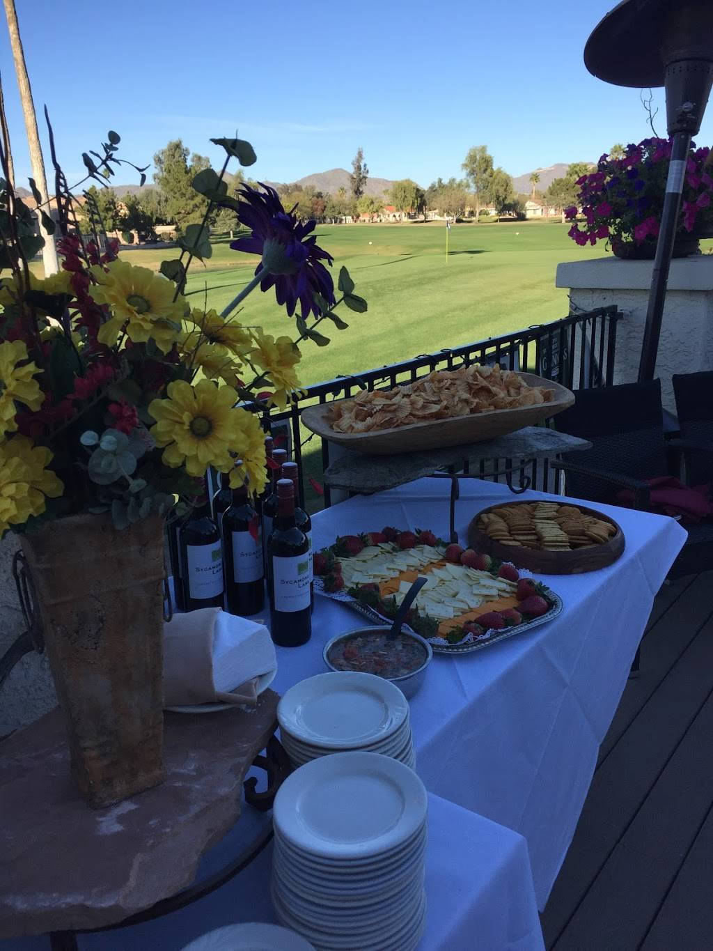 Painted Mountain Restaurant | night club | 6210 E McKellips Rd, Mesa, AZ 85215, USA | 4808320158 OR +1 480-832-0158