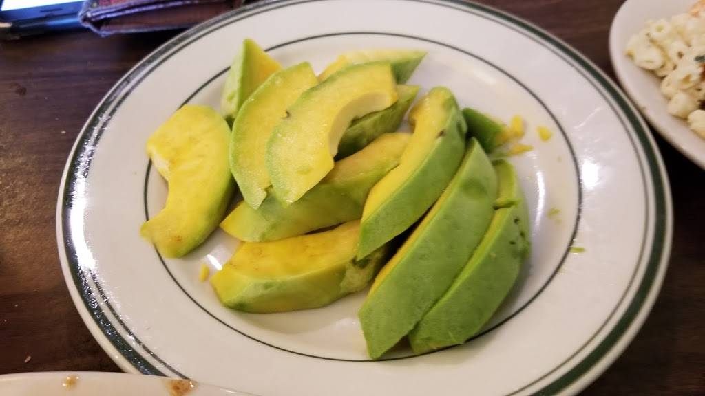 Caridad | restaurant | 1436 Williamsbridge Rd, Bronx, NY 10461, USA | 7188928322 OR +1 718-892-8322