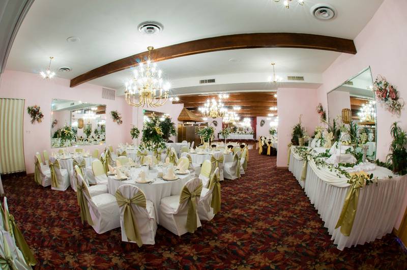 Candlelight Banquets | restaurant | 10625 S Ridgeland Ave, Chicago Ridge, IL 60415, USA | 7084251720 OR +1 708-425-1720