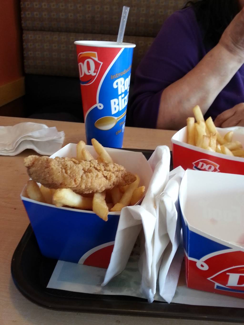 Dairy Queen | restaurant | 1529 E Racine Ave, Waukesha, WI 53186, USA | 2625424810 OR +1 262-542-4810