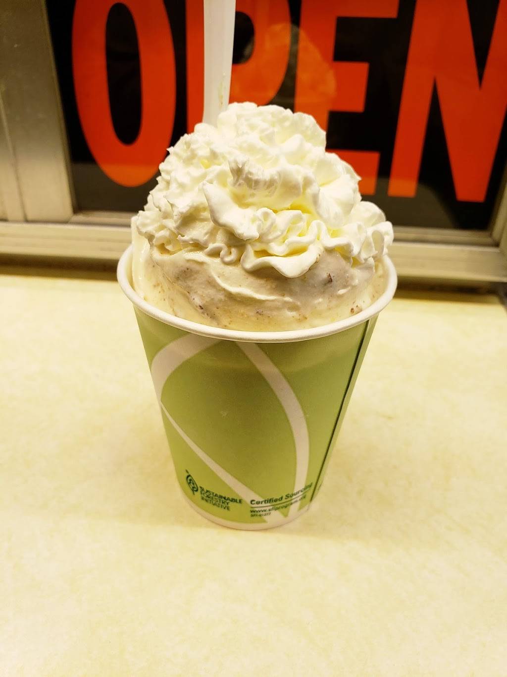 Dairy Deluxe | restaurant | 33210 Woodward Ave, Birmingham, MI 48009, USA | 2486461810 OR +1 248-646-1810