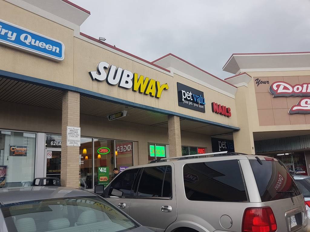 Subway | restaurant | Sheppard Plaza, 626A Sheppard Ave W, North York, ON M3H 2S1, Canada | 4166380356 OR +1 416-638-0356