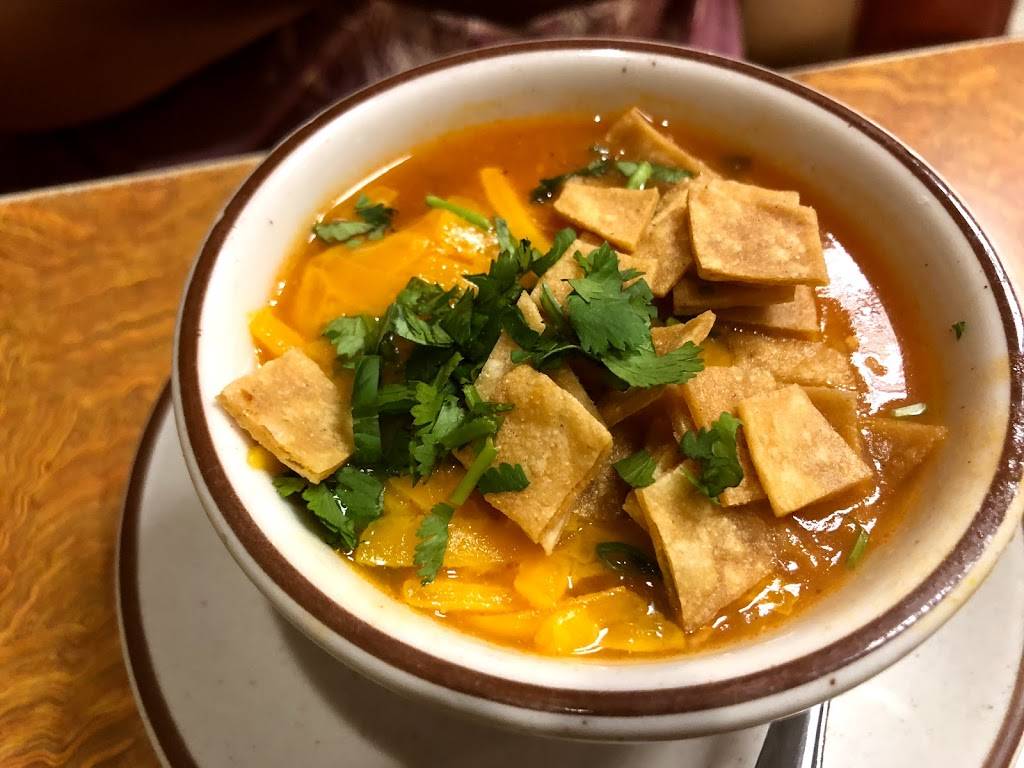 The Town Cafe | cafe | 8722 Sunland Blvd, Sun Valley, CA 91352, USA | 8187678624 OR +1 818-767-8624