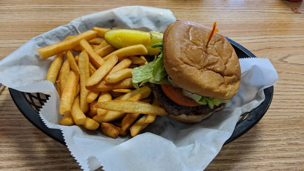 J Ts Country Kitchen | restaurant | 8012 Miller Rd, Swartz Creek, MI 48473, USA | 8106354143 OR +1 810-635-4143