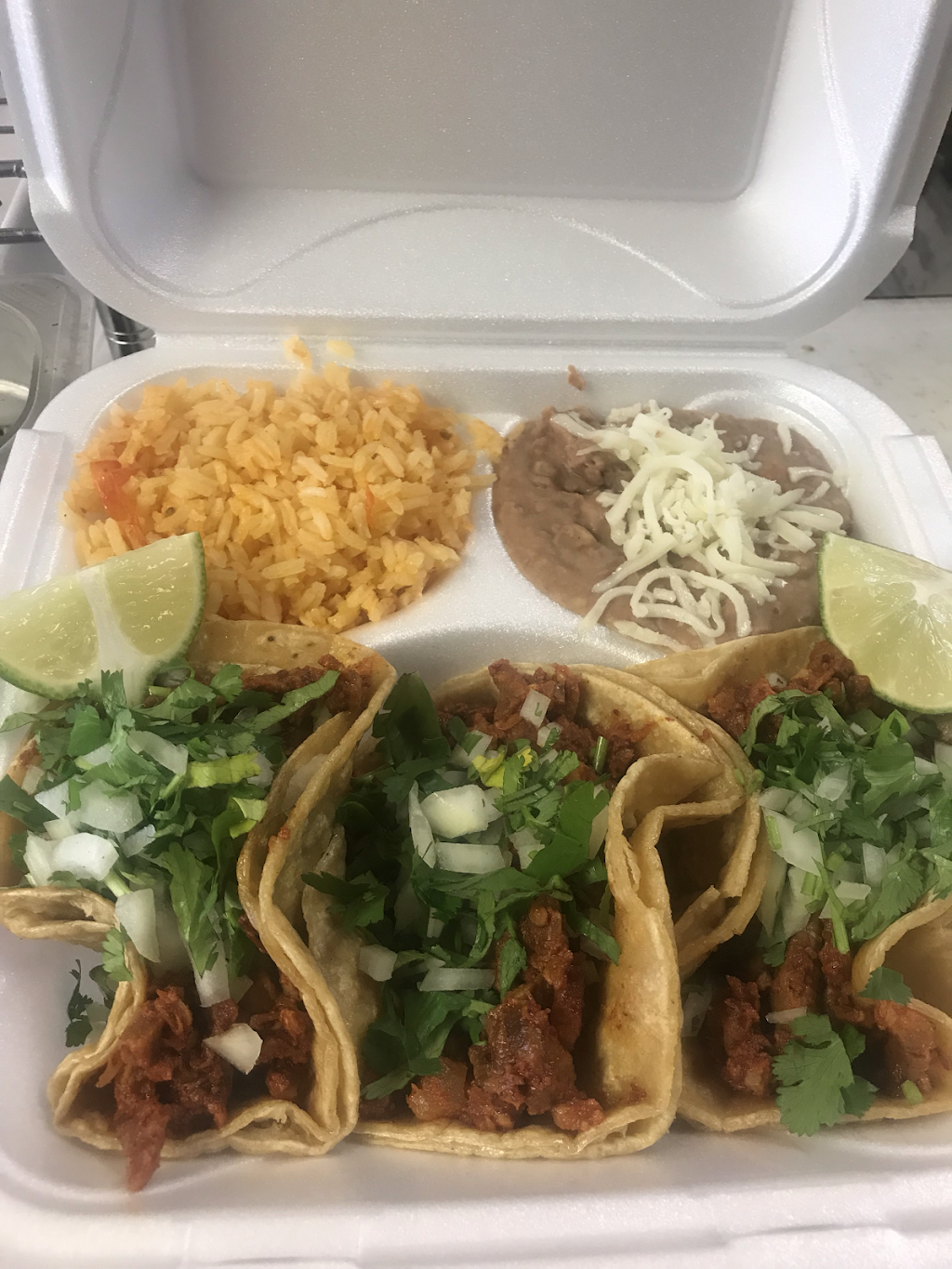 El Coyote Mexican Restaurant | restaurant | 11532 S Pulaski Rd, Alsip, IL 60803, USA | 7083895400 OR +1 708-389-5400