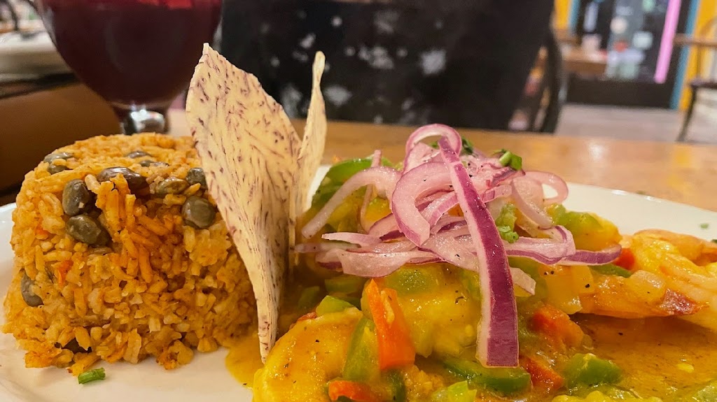 El Nuevo Frutilandia | restaurant | 3077 24th St, San Francisco, CA 94110, USA | 4156482958 OR +1 415-648-2958