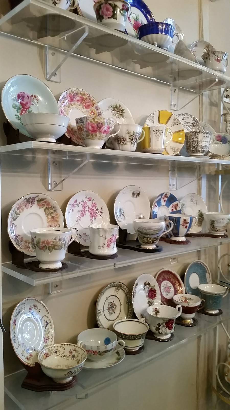 Golden Tea Garden | cafe | 22630 Main St, Hayward, CA 94541, USA | 5105384832 OR +1 510-538-4832