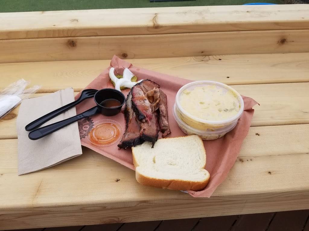 Old Gold Barbecue | restaurant | 140 S College Ave, Indianapolis, IN 46202, USA | 3177643443 OR +1 317-764-3443