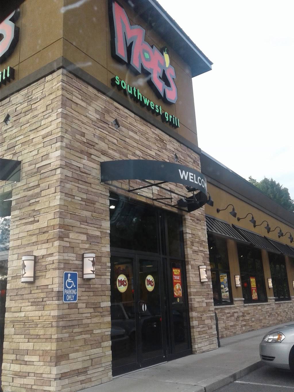 Moes Southwest Grill | restaurant | 7560 Oswego Rd, Liverpool, NY 13090, USA | 3157154082 OR +1 315-715-4082