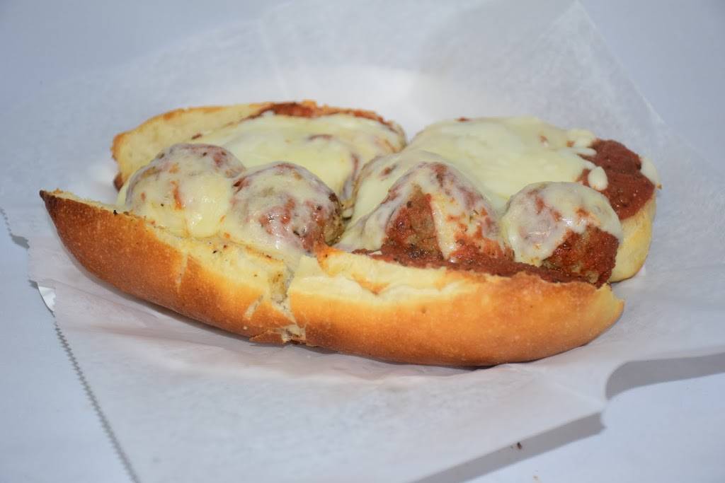 Phillys | restaurant | 6601 Alabama Hwy 69 S, Tuscaloosa, AL 35405, USA | 2057645504 OR +1 205-764-5504