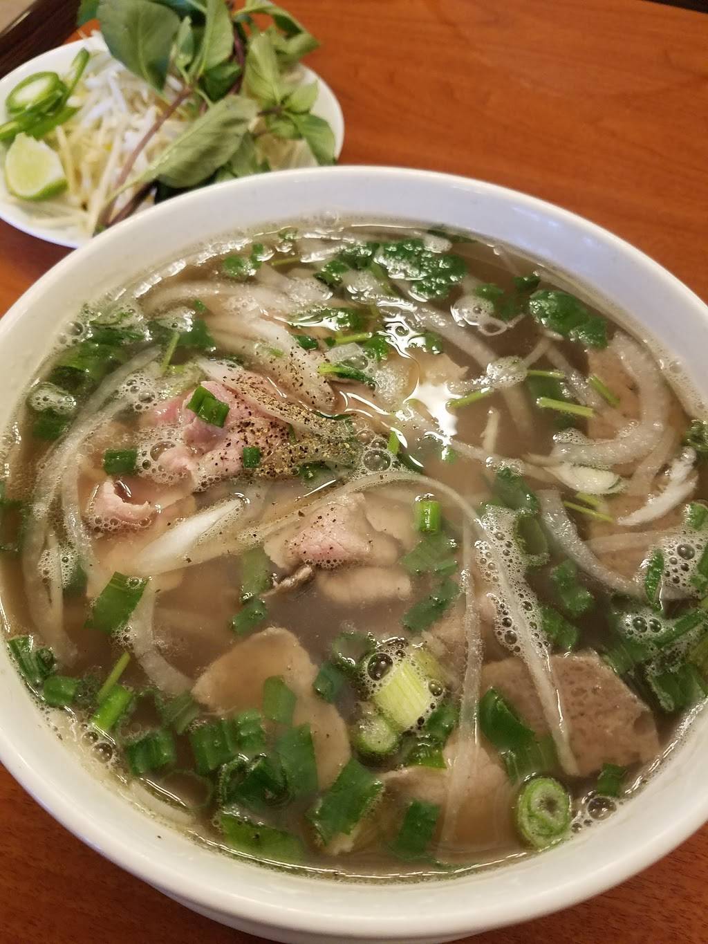 Pho Mazing | restaurant | 1156 E Yorba Linda Blvd, Placentia, CA 92870, USA | 7145245088 OR +1 714-524-5088