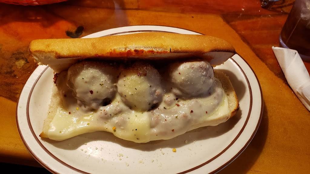 Zio Johnos - Iowa City | restaurant | 5614, 953 S Riverside Dr, Iowa City, IA 52246, USA | 3193580011 OR +1 319-358-0011