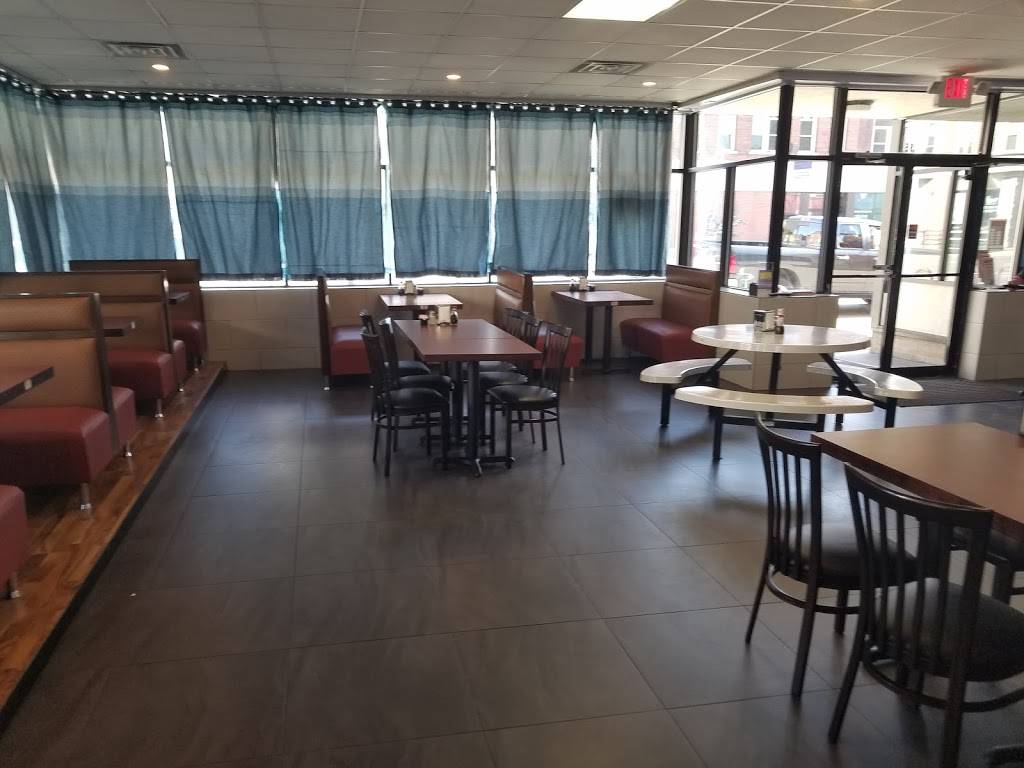 Panda Garden | restaurant | 195 E Main St, Reedsburg, WI 53959, USA | 6087686888 OR +1 608-768-6888