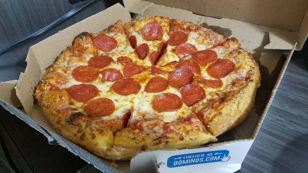 Dominos Pizza | meal delivery | 1044 Main St Unit 2, Watertown, CT 06795, USA | 8602740808 OR +1 860-274-0808