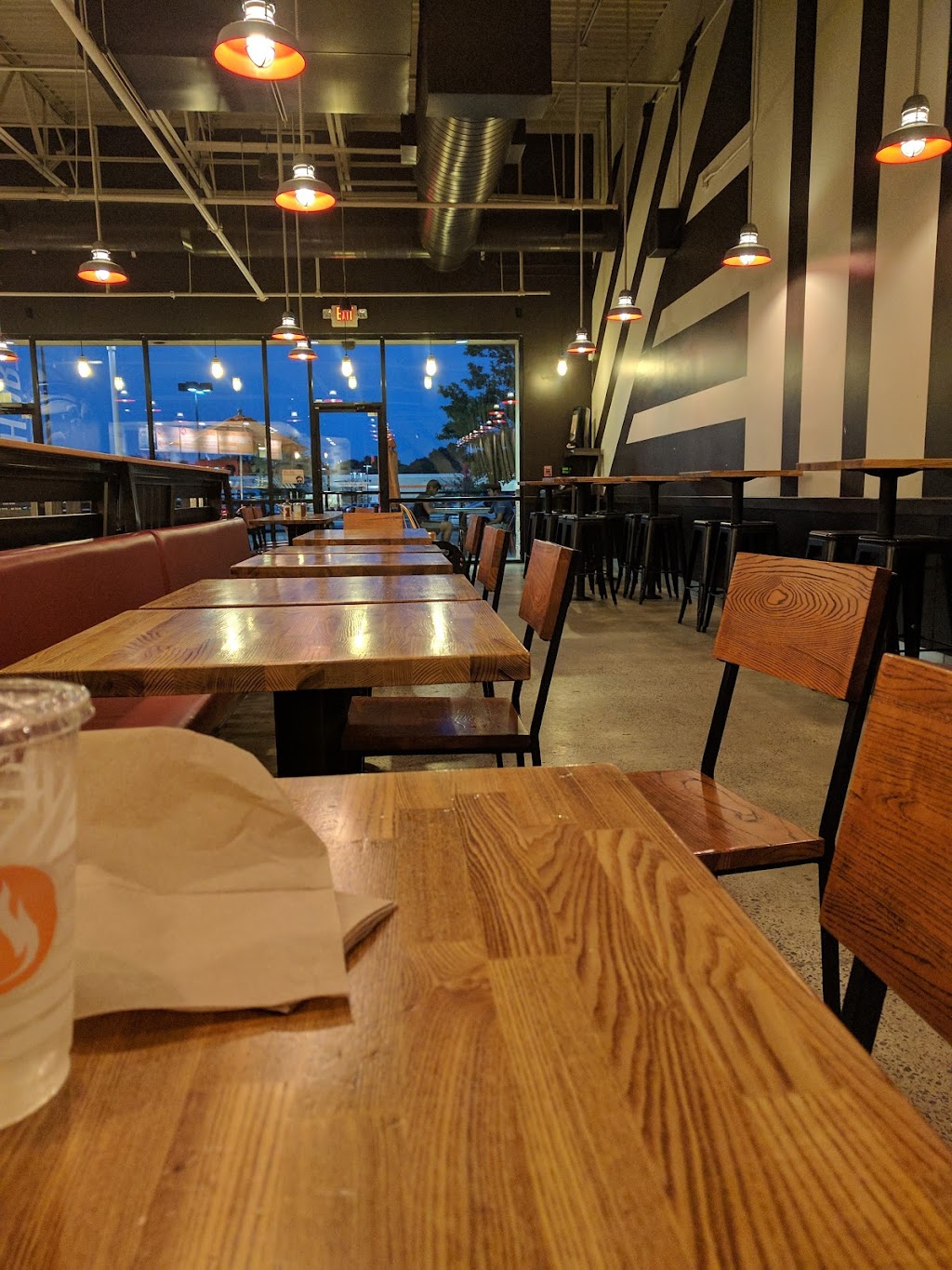 Blaze Pizza | restaurant | 455 Elsinger Blvd, Conway, AR 72032, USA | 5017649051 OR +1 501-764-9051