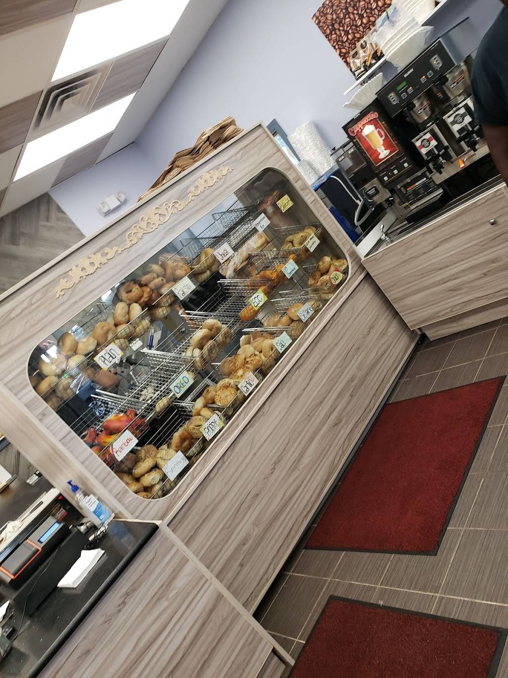 Babba’s Bagel | restaurant | 1469 E Front St, Plainfield, NJ 07062, USA | 9082932455 OR +1 908-293-2455