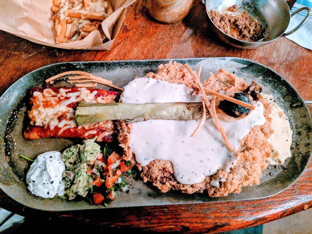 Horseshoe Hill Café | restaurant | 204 W Exchange Ave, Fort Worth, TX 76164, USA | 8178826405 OR +1 817-882-6405