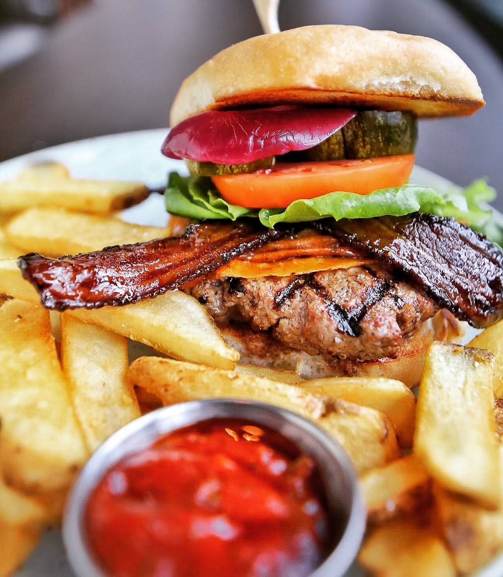 Dorrego’s | restaurant | 150 E Houston St, San Antonio, TX 78205, USA | 2102308454 OR +1 210-230-8454