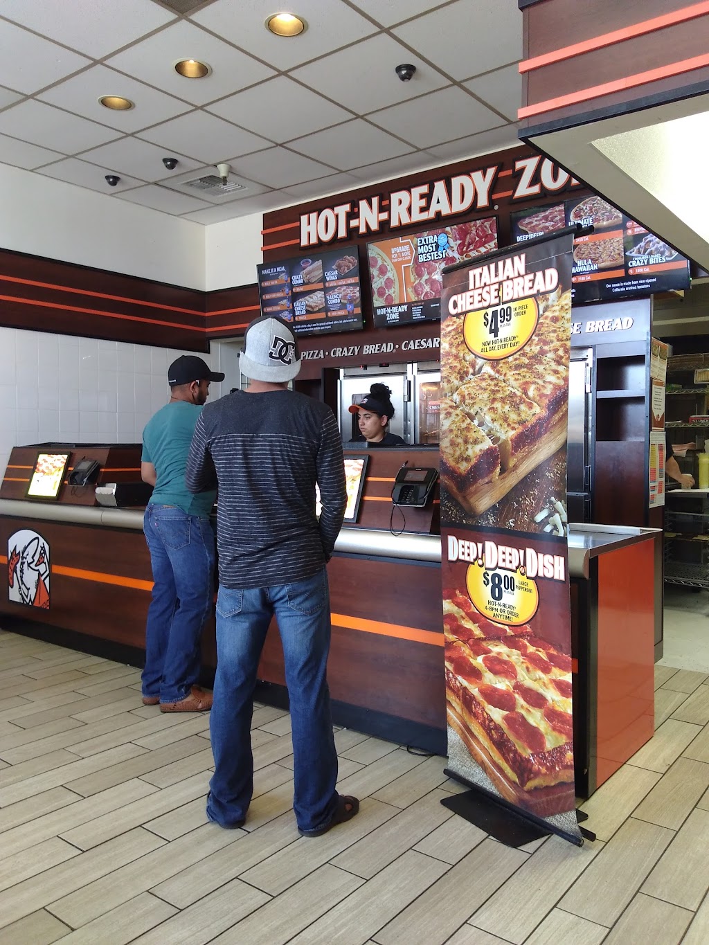 Little Caesars Pizza | restaurant | 180 Ford Rd, Ukiah, CA 95482, USA | 7074627646 OR +1 707-462-7646