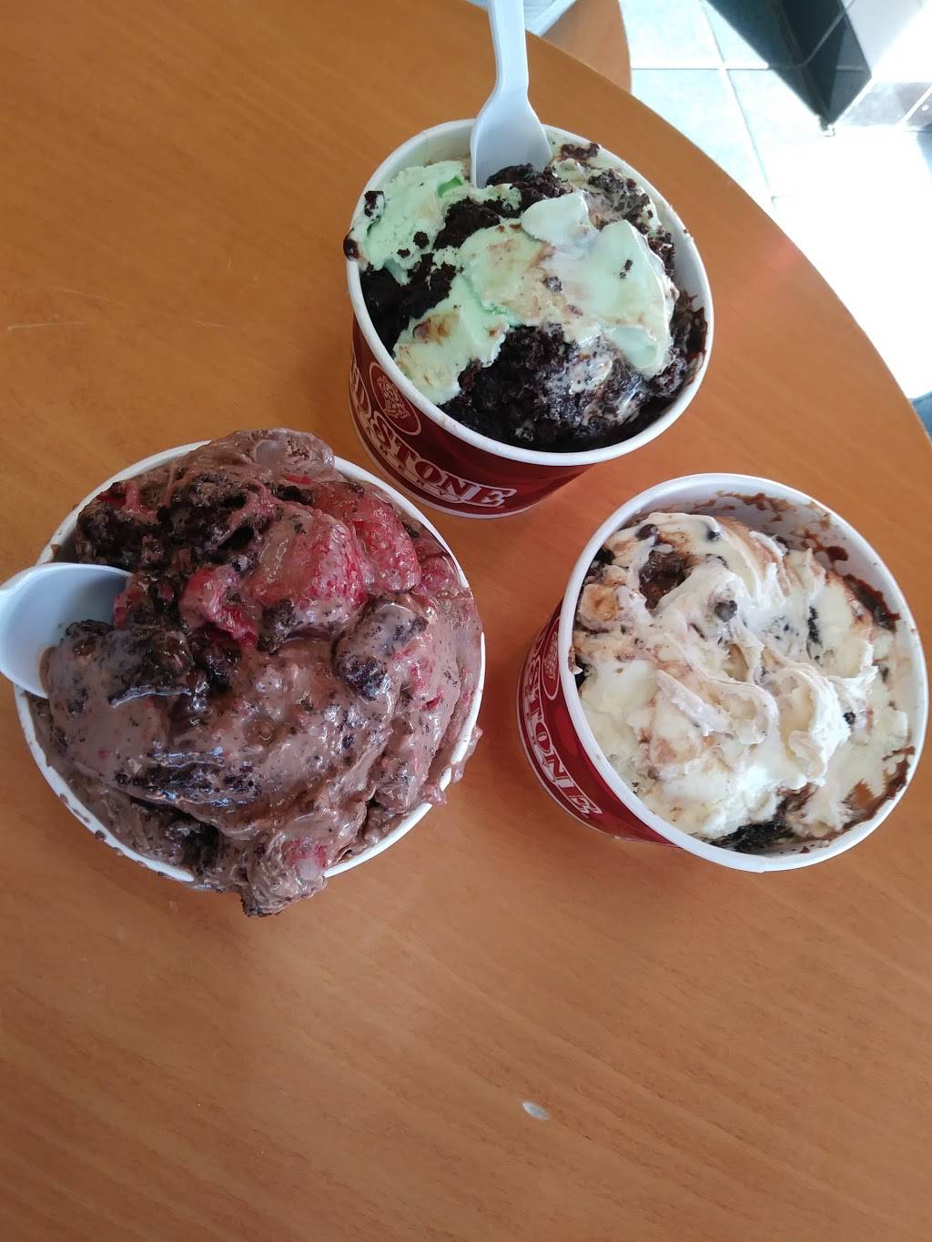 Cold Stone Creamery | bakery | 3641 E Baseline Rd Ste Q101, Gilbert, AZ 85234, USA | 4806325517 OR +1 480-632-5517