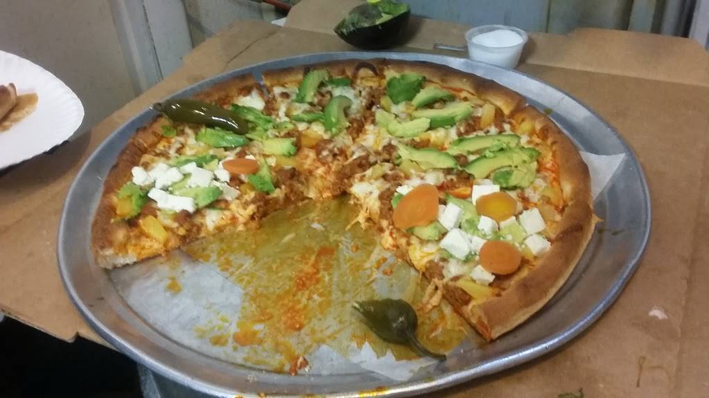 Toms Pizza Place | restaurant | 3223 Concord Rd, Aston, PA 19014, USA | 6104975775 OR +1 610-497-5775