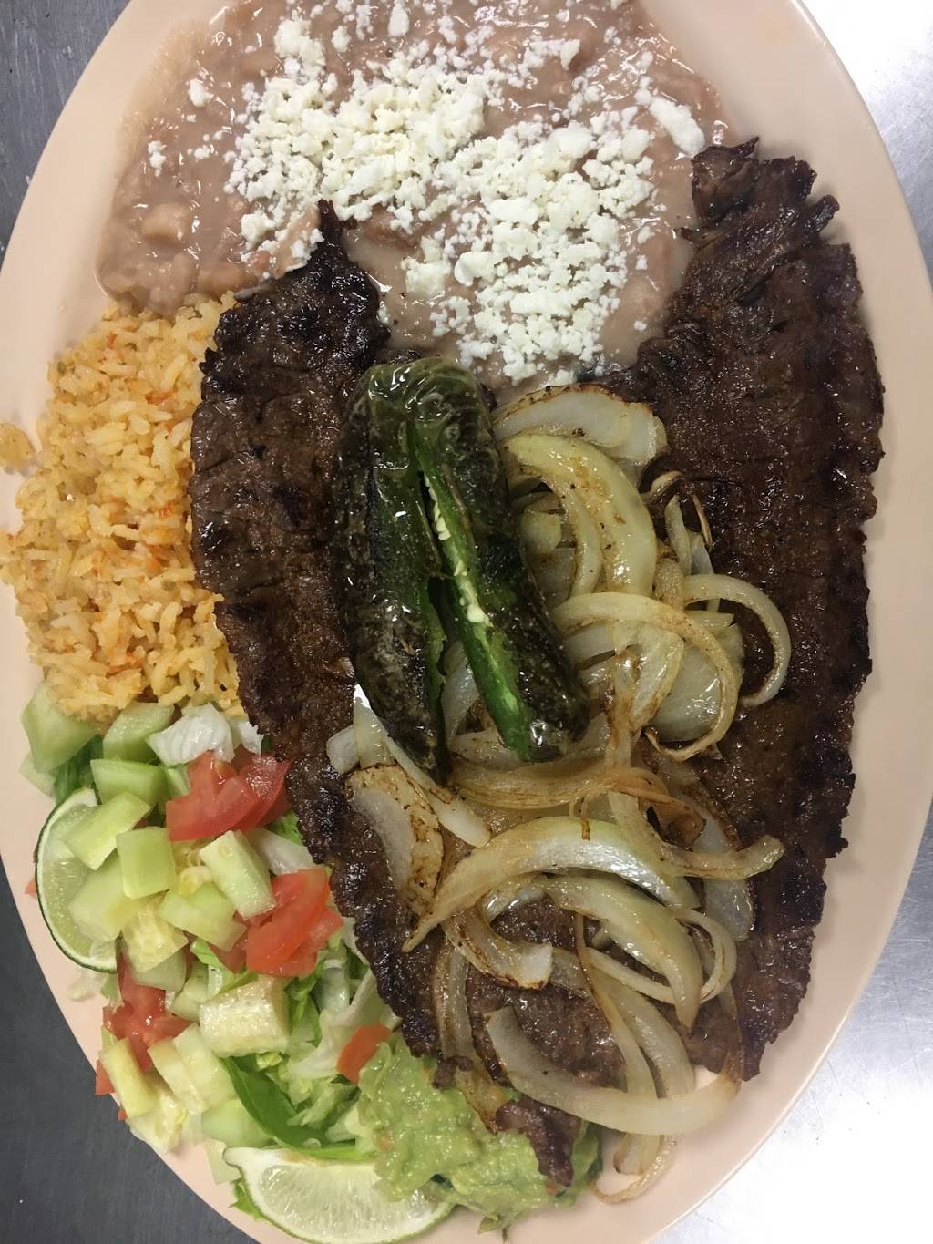 Luceros Mexican Food | restaurant | 13672 Goldenwest St suite a, Westminster, CA 92683, USA | 7142489142 OR +1 714-248-9142